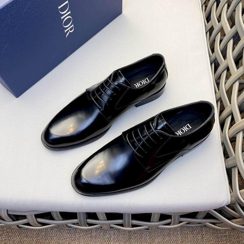 DIOR Men's Shoes 416